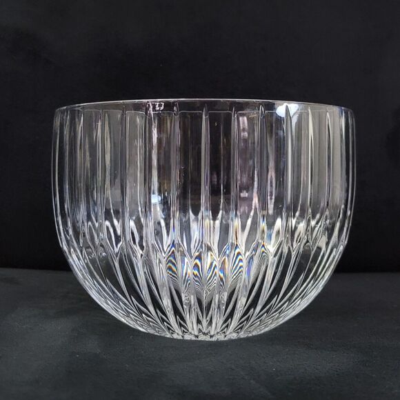 Mikasa Park Lane Heavy Crystal Fruit Salad Round Bowl Center Piece - Picture 1 of 10